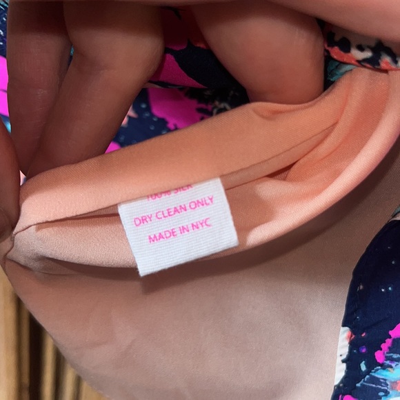 Alice & Trixie Silk Top Multicolor Reptile Print - Picture 7 of 12